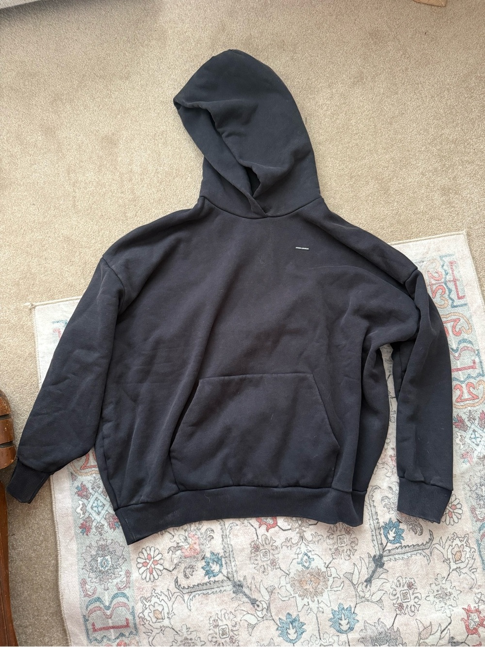 Under Armour Black Pullover Hoodie with Front Pocket